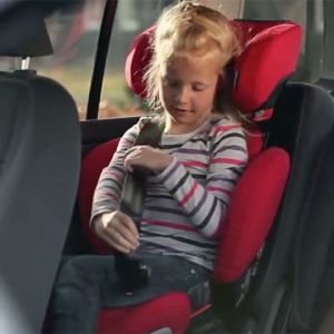 Фото с ребенком в автомобиле